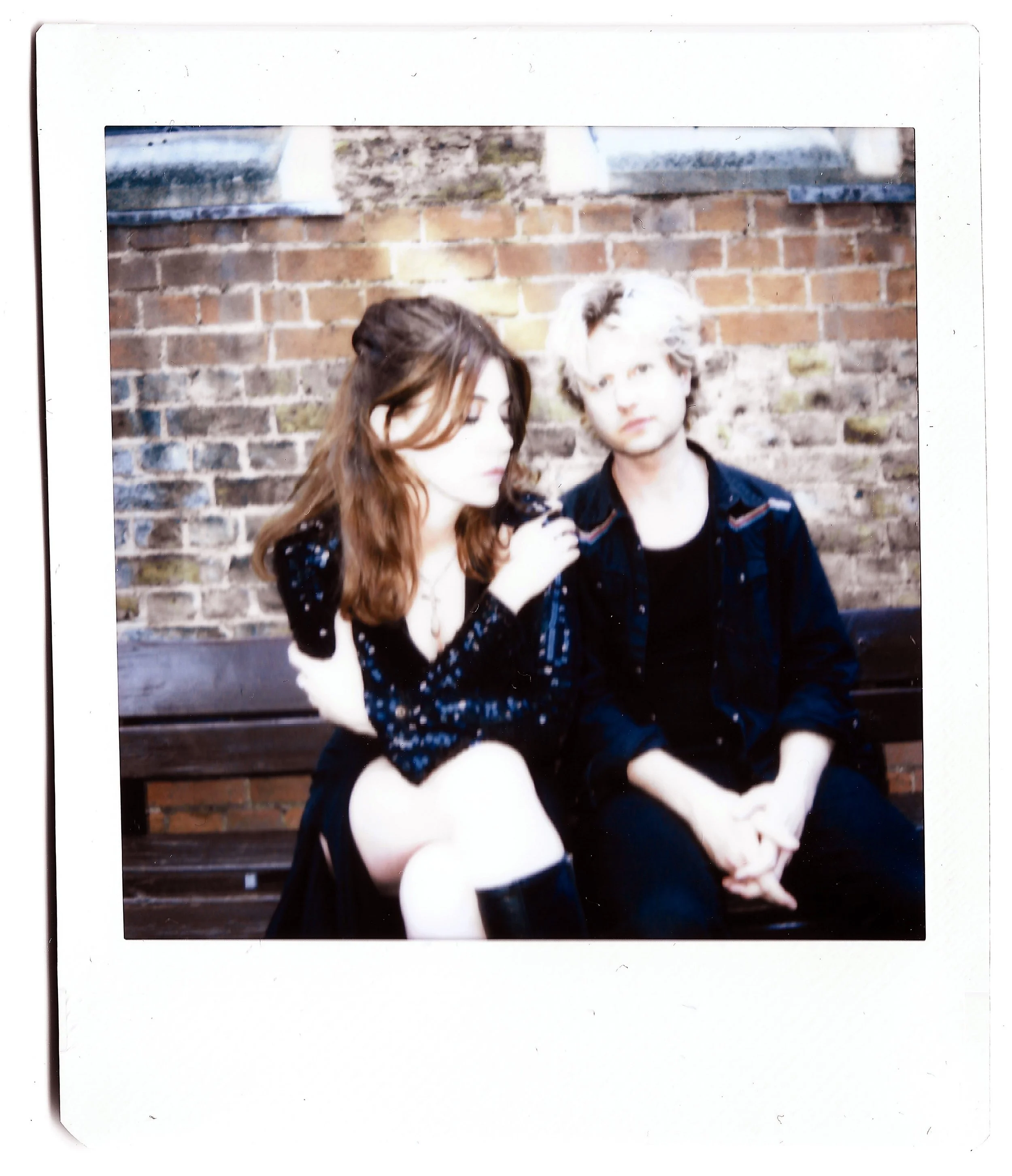Blood Red Shoes 'Stay Lonely' with new album release — V2 Records
